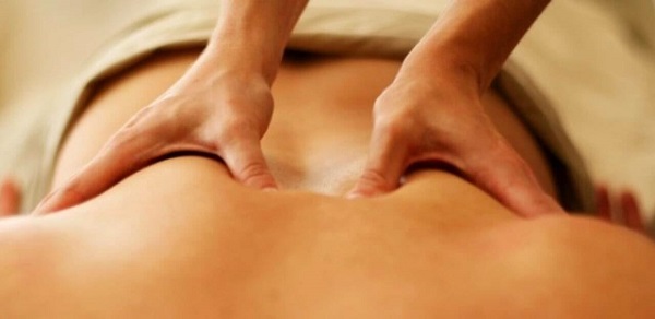 Massage bấm huyệt phương pháp thần kỳ trị rối loạn cương dương